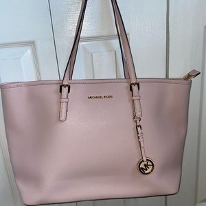 Michael Kors Tote Bag in Light Pink